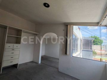 CASA EN VENTA EN VICENTE FERRER!!! ZONA AVENIDA NACIONAL