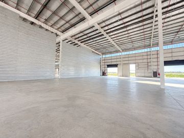 Galpón industrial a estrenar de 1366 m² en Bayres Connect – Panamericana y Buen Ayre-sprinklers