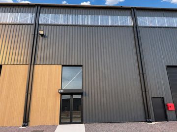 Galpón industrial a estrenar de 1366 m² en Bayres Connect – Panamericana y Buen Ayre-sprinklers