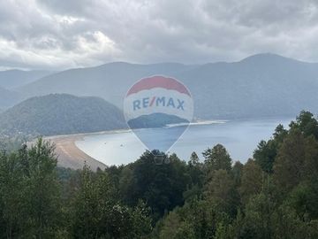Venta Casa 3D 3B en Parcela Vista al Lago