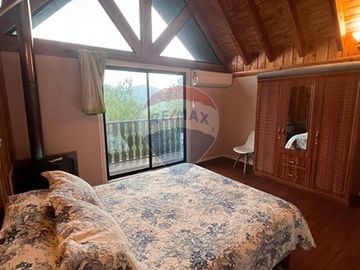 Venta Casa 3D 3B en Parcela Vista al Lago