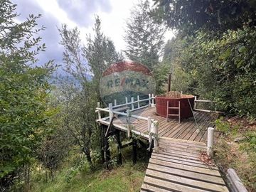Venta Casa 3D 3B en Parcela Vista al Lago