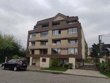Venta de céntrico Departamento 2D+2B, Villarrica