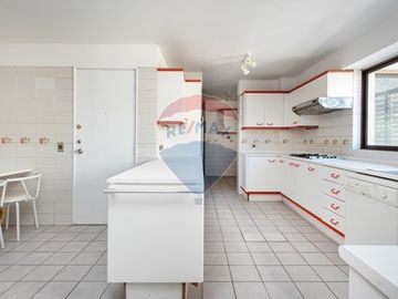 MARAVILLOSO DPTO-BARRIO EL GOLF 3D+2EST+1BD
