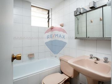 MARAVILLOSO DPTO-BARRIO EL GOLF 3D+2EST+1BD