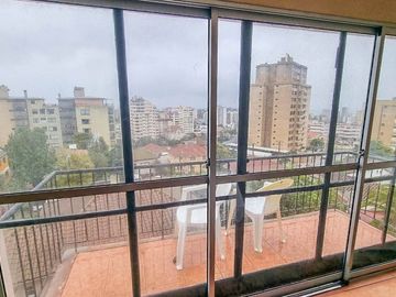 Departamento con vista al mar, 4D, 2B, 1E.