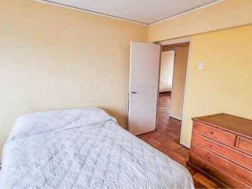 Departamento con vista al mar, 4D, 2B, 1E.