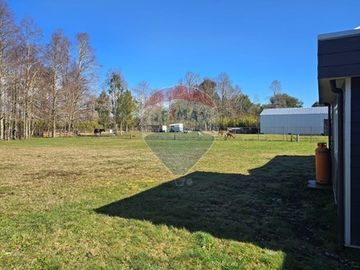 Venta Parcela con Casa y dos Cabañas Gran Terreno