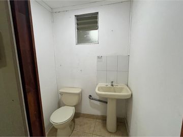 Se arrienda bodega 400 m2 Talca