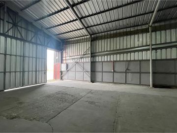 Se arrienda bodega 400 m2 Talca