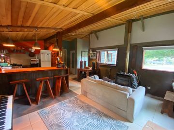 Se Vende Restaurant y Cabañas orilla de rio
