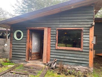 Se Vende Restaurant y Cabañas orilla de rio