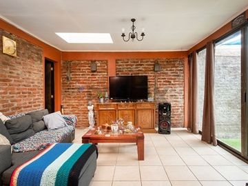 OPORTUNIDAD VENTA CASA CON PISCINA, QUINTA NORMAL
