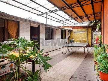 OPORTUNIDAD VENTA CASA CON PISCINA, QUINTA NORMAL