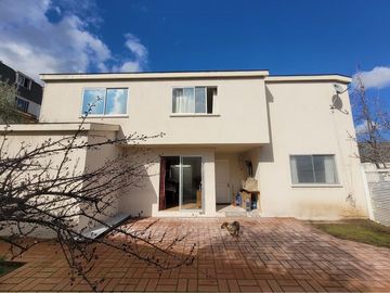 Casa en Venta La Dehesa de la Viña