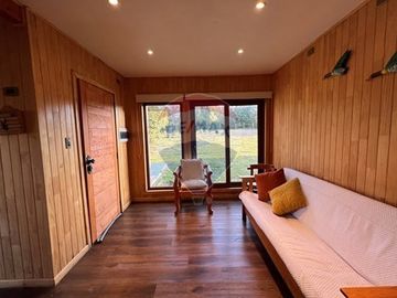 EN VENTA CASA EN TERRENO EN PUCÓN