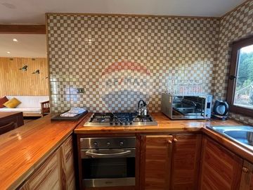 EN VENTA CASA EN TERRENO EN PUCÓN