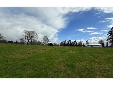 Venta de casa en Panguipulli + terreno