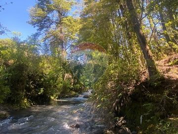 Venta de hermoso Campo rodeado por dos Esteros
