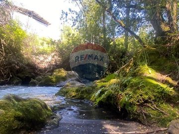 Venta de hermoso Campo rodeado por dos Esteros