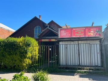 Pucón - Hostal en venta