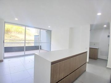 ARRIENDO de APARTAMENTO en SABANETA