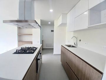 ARRIENDO de APARTAMENTO en SABANETA
