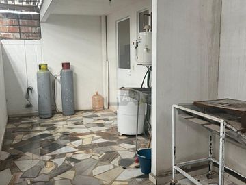 Departamento Amueblado en Renta en Los Héroes Leon, León, Gto. Equipado y  patio amplio con lavadora