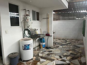 Departamento Amueblado en Renta en Los Héroes Leon, León, Gto. Equipado y  patio amplio con lavadora