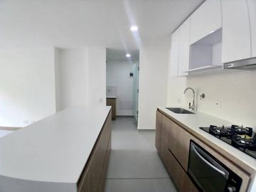 ARRIENDO de APARTAMENTO en SABANETA