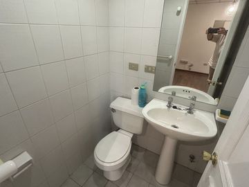 Regia oficina Clínica Alemana ,Vitacura