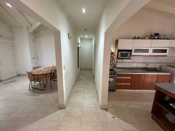 Venta | Casa quinta c/pileta + Local Eventos o Taller | Luján Centro | Sale a 2 calles | gran lote B° semi cerrado