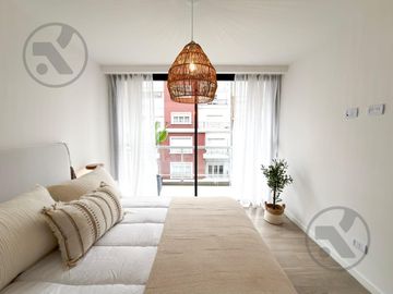 VENTA | Dos ambientes a estrenar | Moreno 2100.
