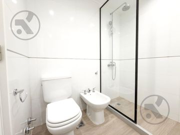 VENTA | Dos ambientes a estrenar | Moreno 2100.
