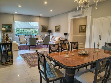 EXCLUSIVA PROPIEDAD DE EXQUISITO NIVEL EN LA VACHERIE COUNTRY GOLF CON TOUR VIRTUAL