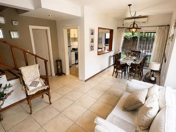 Casa en San Fernando sobre Belgrano al 2300