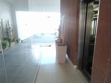 Departamento 2 ambientes en alquiler en Lanús Este