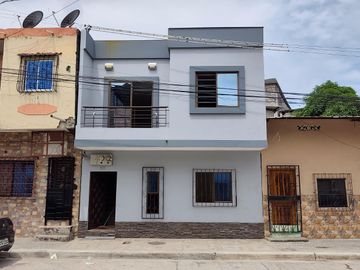 Casa en venta en  Sur de Guayaquil RonR