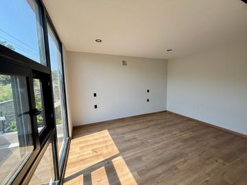 Hermosa casa en Venta en Altozano