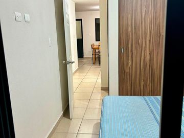 Departamento SEMI-AMUEBLADO en renta en Misión Montejo, Querétaro