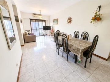 Venta departamento 3 amb. luminoso San Cristobal