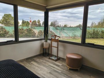 EXCELENTE CASA EN EL EXCLUSIVO BARRIO PORTAL DE VISTALBA