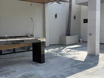 CASA EN VENTA CONTRY LA SILLA