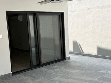 CASA EN VENTA CONTRY LA SILLA