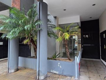 Condarco 3100 departamento 2 ambientes con balcón, parrilla y cochera en Villa del Parque