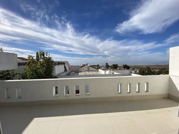 Casa en venta - Playas de Tijuana Puesta del sol