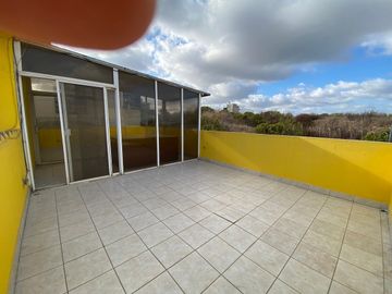 Casa en venta - Zona dorada