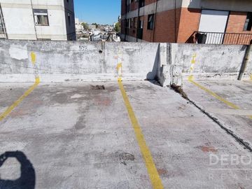 5 Cochera en Liniers