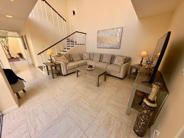 CASA EN VENTA EN PRIVADA  EN PLAYAS DE TIJUANA - LA PERLA RESIDENCIAL