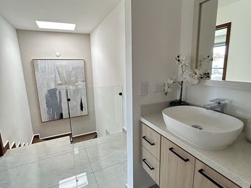 Casa en Venta en Agua Caliente, Tijuana | Altum | 3 Recámaras | 1